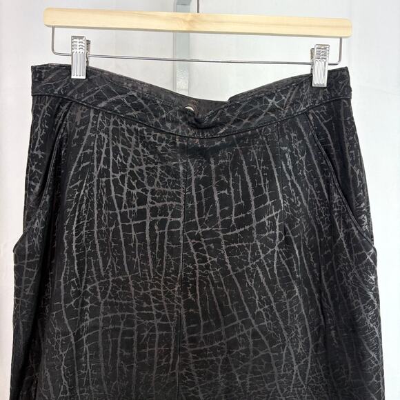 DERO Enterprises by Rocco  VTG 14 Patterned Leather Skirt A Line Midi Black M L - Picture 4 of 8